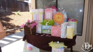 Gifts table